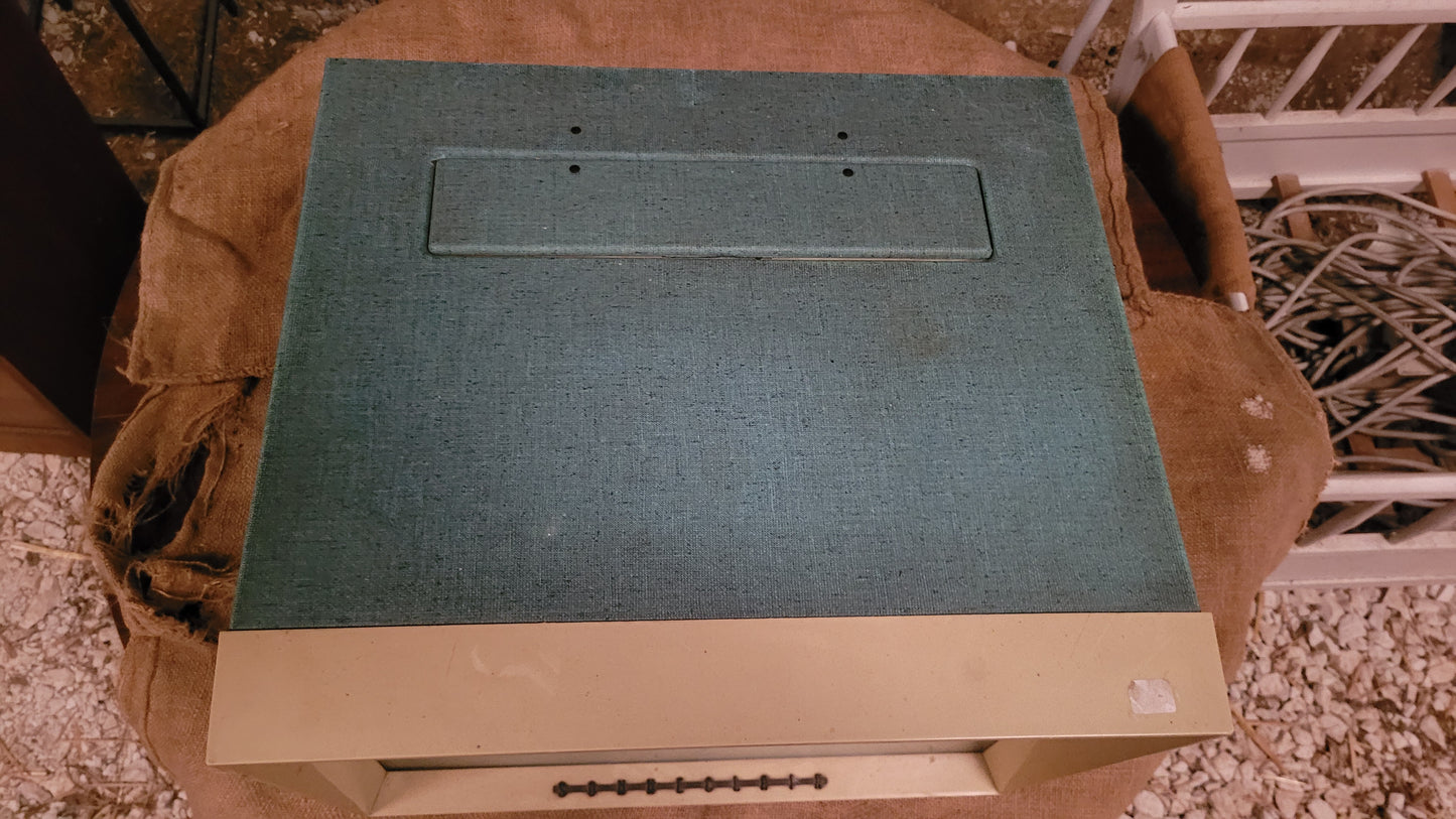 très rare belle télévision vintage marque Sonneclair Dauphin années 1958 pour collection ou déco